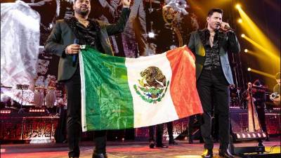 Alan Ramírez y Oswaldo Silvas Carreón, son los vocalistas principales de la agrupación.