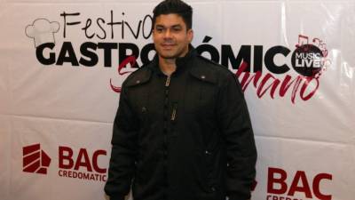 El cantante Jerry Rivera durante la conferencia de prensa en el Hotel RealIntercontinental. Fotos: Gilberto Sierra.