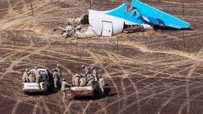 Los investigadores rusos aún no han dado el informe final sobre la tragedia del avión de Metrojet.