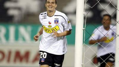 Carlos Salazar militó en el Colo Colo de Chile.