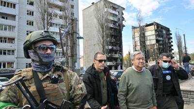 El presidente de Ucrania indicó que “cinco misiles” cayeron en la ciudad “inmediatamente después de la reunión con Antonio Guterres.