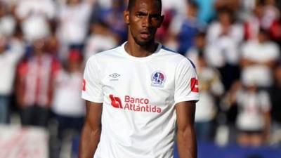 Jerry Bengtson ha renovado su contrato con el Olimpia.