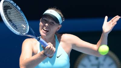 Maria Sharapova durante el partido contra la italiana Karin Knapp.