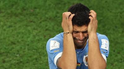 Mira las desgarradores fotografías de los uruguayos luego de quedarse eliminados del Mundial de Qatar 2022. Luis Suárez fue uno de los más afectados con lo ocurrido.