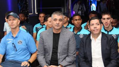 Diego Vázquez en la presentación de la nueva camiseta del Motagua.