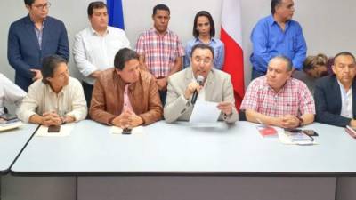Dirigentes del Partido Liberal de Honduras durante la conferencia de prensa sobre el caso 'Pandora'.