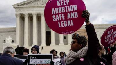 Organizaciones, activistas y actrices buscan frenar la estricta ley contra el aborto aprobada por las autoridades de Alabama./AFP archivo.