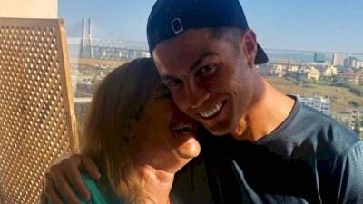 Cada 3 de mayo se celebra el Día de la Madre en Portugal y Cristiano Ronaldo sorprendió a su mamá con un espectacular regalo que ha causado revuelo en redes sociales.