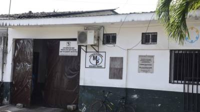 El edificio donde funciona la actual morgue ya se quedó pequeño. Foto: Samuel Zelaya.