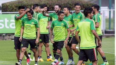 El Tricolor inició su preparación para los duelos de eliminatoria mundialista ante Honduras y Estados Unidos.