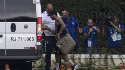 El delantero Neymar se encuentra metido en serios problemas con la justicia. FOTO AFP.