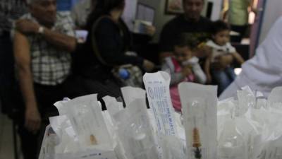 En el centro de salud Miguel Paz Barahona a diario se aplica la vacuna contra la influenza.