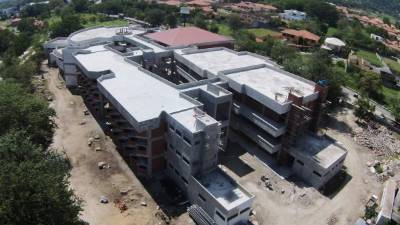 Los trabajos de albañilería se terminaron en un 90%, según los ingenieros encargados de la obra.