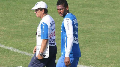 Costly no amagó a la hora de hablar sobre Pinto.