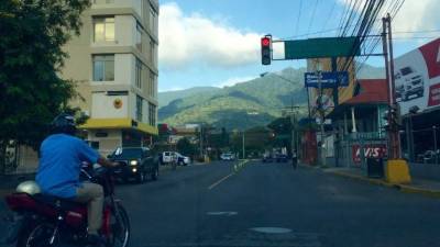 San Pedro Sula registrará temperaturas cálidas este jueves según el pronóstico.