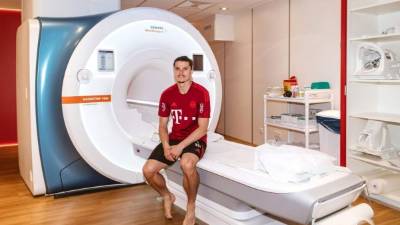 Sabitzer ficha hasta 2025 por el Bayern de Múnich. Foto Twitter Bayern Múnich.