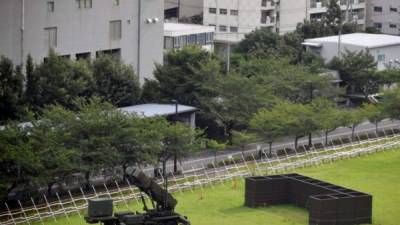 Fotografía de un sistema de Autodefensa Terrestre Avanzado Fuerza Patriota de Capacidad 3 (PAC-3) antimisiles en la sede del ministerio de defensa en Tokio (Japón). EFE/Archivo