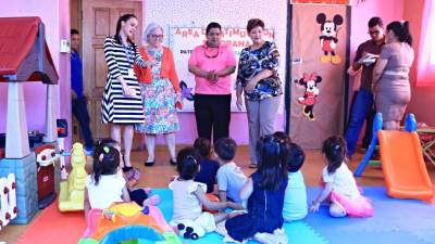 Autoridades de Startek y Secretaría de Trabajo.