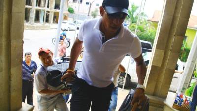 El delantero Carlo Costly promete entrega en la Copa del Mundo.