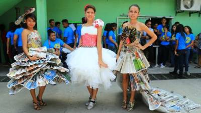 Vivian Laínez, Andrea Ríos y Alejandra Avilez fueron las hermosas madrinas de la feria del reciclaje. Fotos: Jordan Perdomo