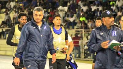 Diego Vázquez debutó con triunfo de 1-0 ante Curazao como timonel de Honduras.