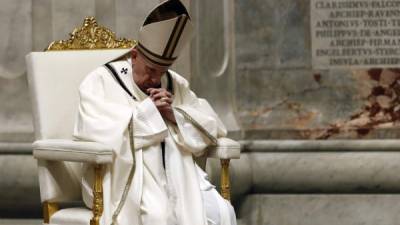 El papa Francisco en la misa de Sábado Santo. Foto: AFP