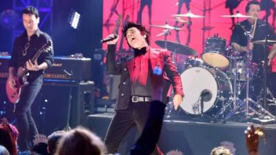 La banda norteamericana Green Day anunció también el aplazamiento de las fechas previstas. Foto: AFP/Archivo