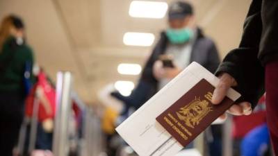 La prueba debe haberse realizado dentro de los diez días previos al embarque para el viaje a Ecuador.