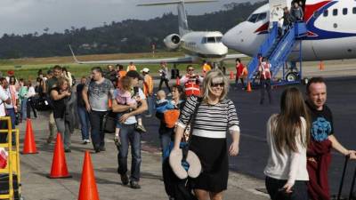 El acuerdo abre la posibilidad de vuelos directos y regulares entre Honduras y Canadá.