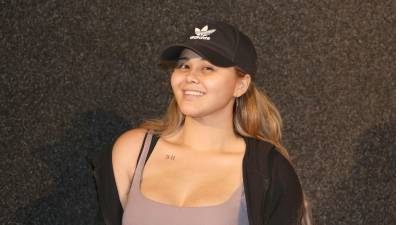 Araceli Ordaz “Gomita” denunció a su padre Alfredo Ordaz por violencia física y psicológica; logra orden de restricción.