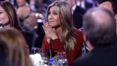 Jennifer Aniston reveló que no tiene ningún problema con Angelina Jolie.