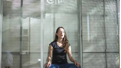 Meditar una media hora al día, cinco días a la semana, ya se generan cambios en el cerebro.