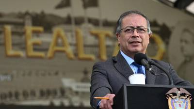 Petro felicitó a Sheinbaum por ganar las elecciones presidenciales en México.