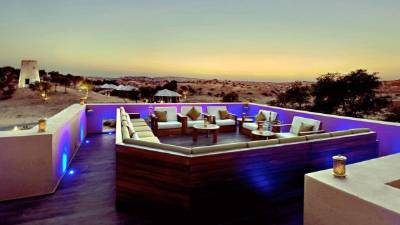 Esta terraza en el desierto es un hermoso destino turístico.