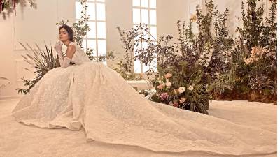 Reserva con anticipación tu cita en la tienda de novias que has elegido para que te presenten buenas opciones.