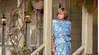 En la serie de Netflix, la princesa es interpretada de manera encantadora por la actriz Emma Corrin.