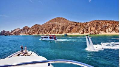 La marina de Cabo San Lucas es una de las más importantes del país.