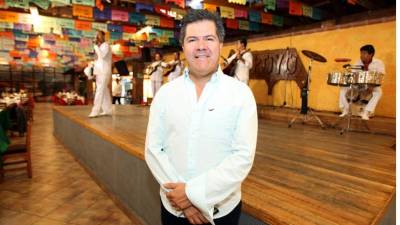 Santiago Galindo fue hallado muerto en su auto. Tenía 53 años. Foto archivo Reforma.