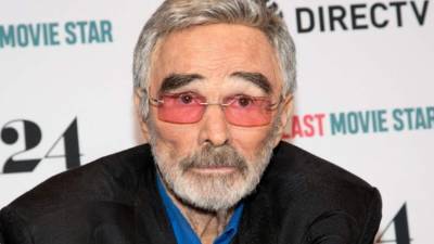 Foto en vida del actor Burt Reynolds.