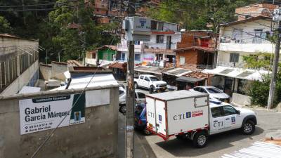 <b>Bogotá.</b> Un menor de edad entró en un colegio de Medellín (noroeste de Colombia) con un arma de menor letalidad, hizo varios disparos intimidatorios y posteriormente se autolesionó, explicó en X el alcalde de la ciudad, <b>Federico Gutiérrez.</b>