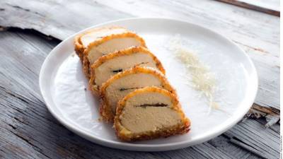 Debe hornear las pechugas a 180 grados centígrads por 20 minutos.