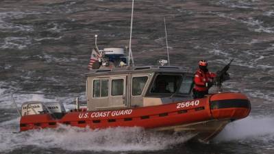 El accidente ocurrió a 60 millas náuticas de la costa de San Diego, en California, agregó la nota de la Marina de EEUU.
