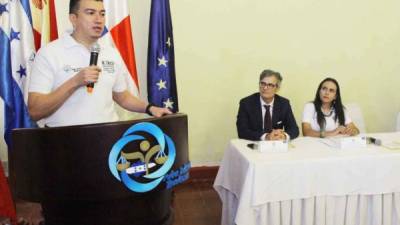 Rolando Argueta durante su participación en la segunda reunión de la Comisión Iberoamericana de Calidad para la Justicia (CICAJ).