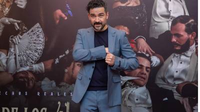 El actor y cantante mexicano Alfonso Herrera.