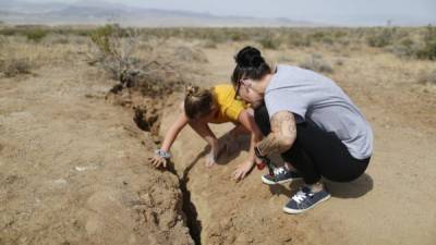 Los residentes del sur de California se preparan para el denominado 'The Big One', un mega terremoto en la falla de San Andrés que podría devastar gran parte del Estado Dorado, según han vaticinado varios expertos en los últimos años.