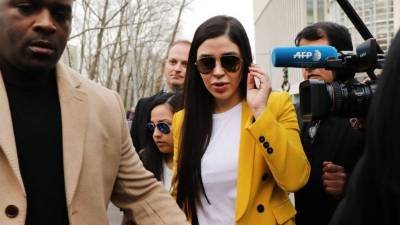La meteórica trayectoria de la esposa de Joaquín 'el Chapo' Guzmán, Emma Coronel Aispuro, en el mundo del crimen organizado y en el de las celebridades se acabó este jueves luego de que se declarase culpable de delitos relacionados con el narcotráfico.