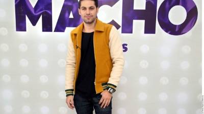 Al parecer, el actor Renato López Uhthoff fue emboscado por varios sujetos cuando viajaba en un automóvil, acompañado por otra persona. Ambos quedaron sin vida en los asientos delanteros.