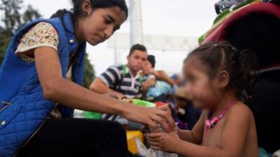 Miembros de la primera caravana migrante hacen su arribo el sábado 10 de noviembre de 2018 a la ciudad de Guadalajara en el estado de Jalisco (México). Foto: EFE