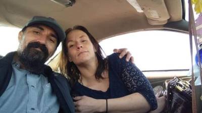 Fred Valdamar Ortiz junto a su novia. Foto: Facebook.