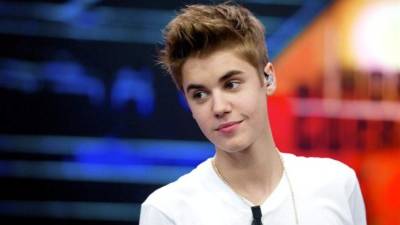 El cantante Justin Bieber fue bautizado en una iglesia de Nueva York en una ceremonia privada.